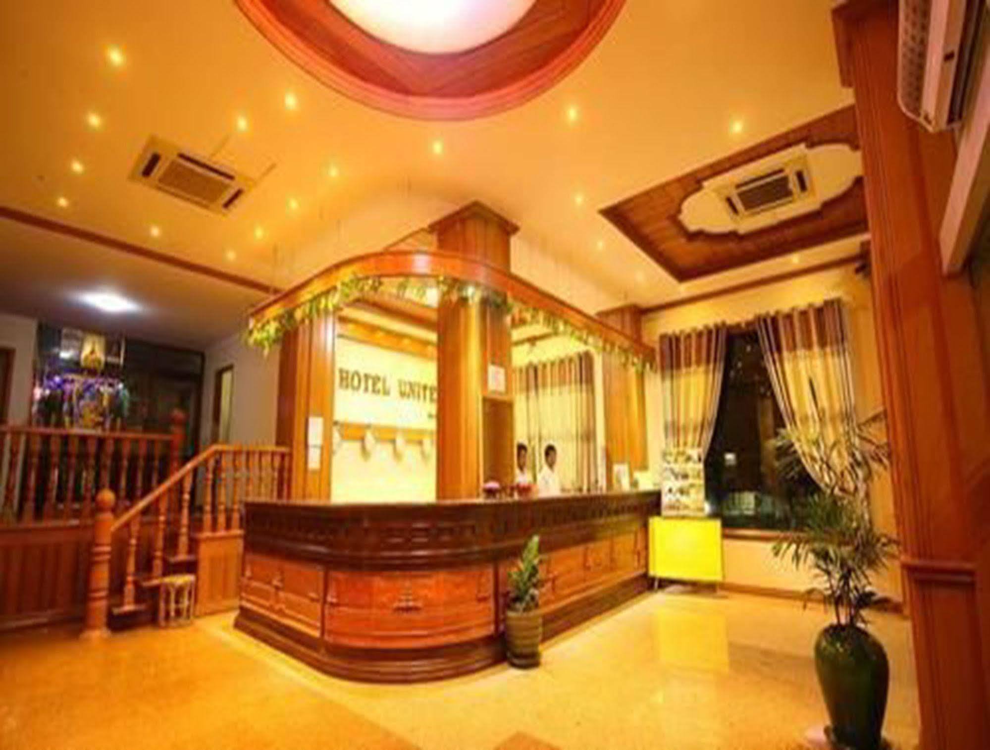 Hotel United Mandalay Eksteriør bilde